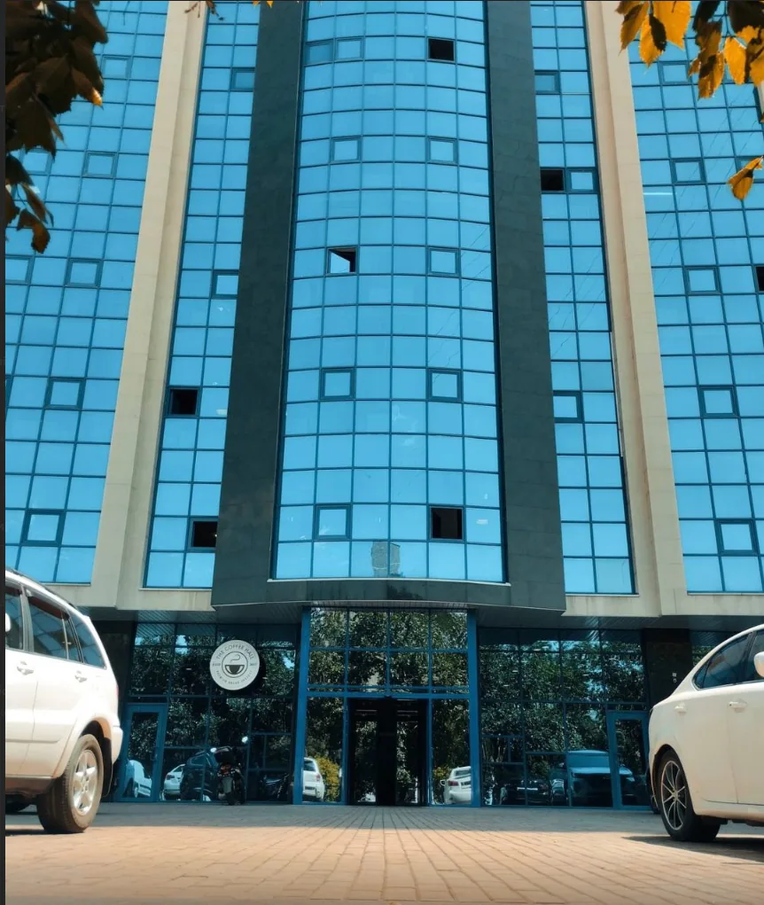 Предоставленная фотография здания офиса LAW PARTNER
